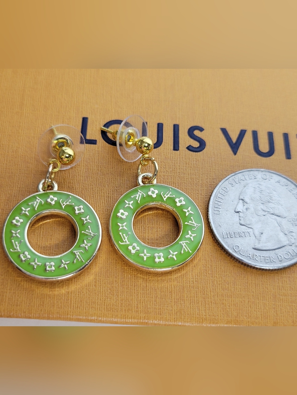 LV Double Sided Zipper Pull Donut Earings